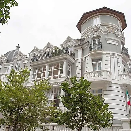 Sol Boutique 4*